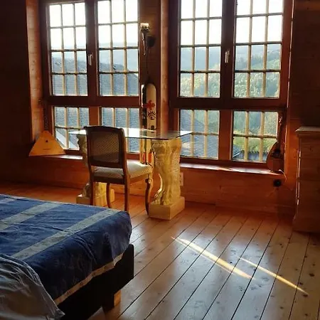 The Old Farm House * ستاومونت